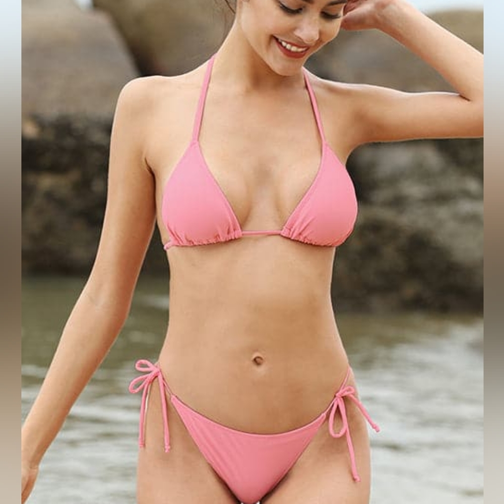 Shekini. Tie Side Padded Triangle Halter Bikini. Size Medium.